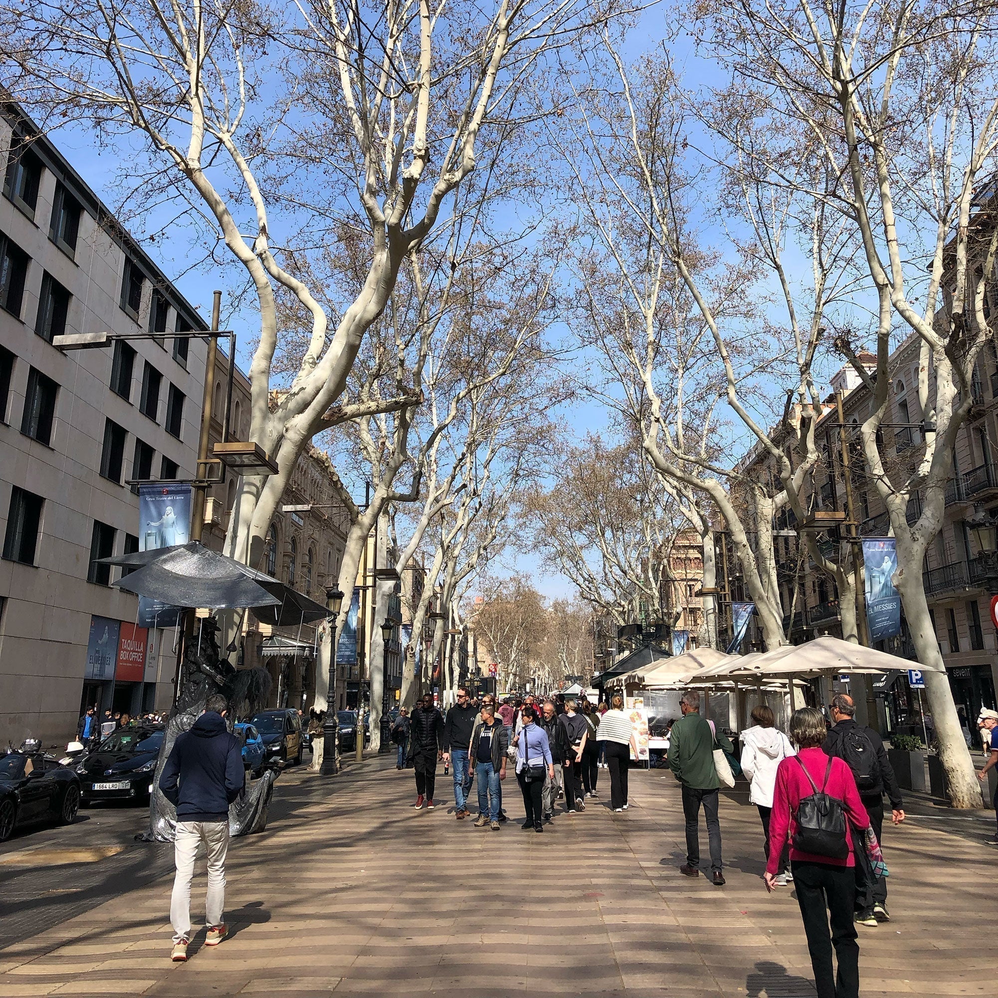 El Paseo – Spain’s Cherished Walking Culture