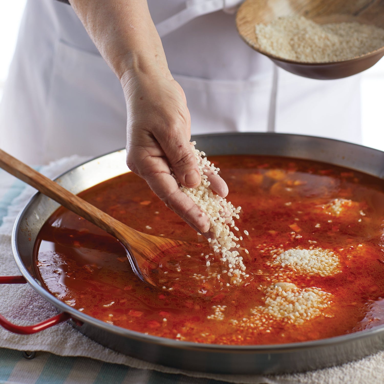 The Best Rice for Paella: A Culinary Guide