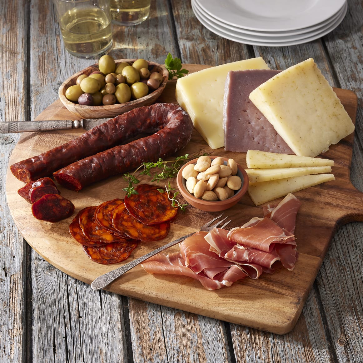 How to Throw a Tapas Party