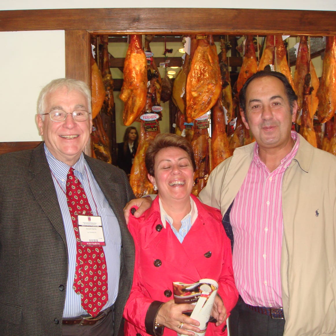 ¡Viva La Tienda! 30 Years of Food and Family