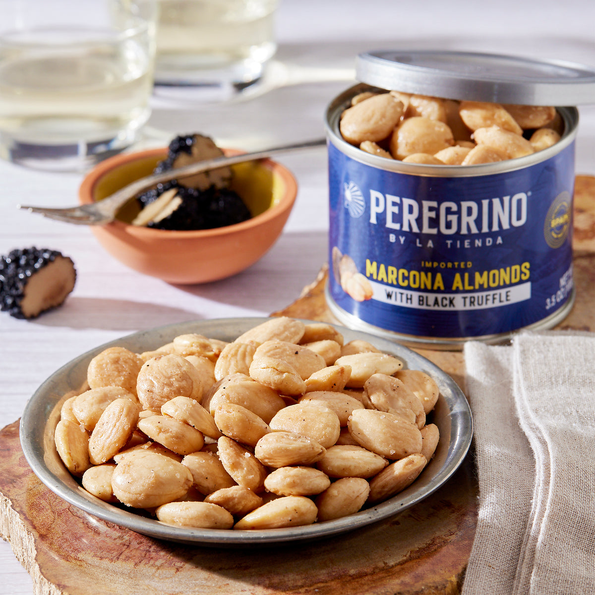 Marcona Almonds with Black Truffle by Peregrino