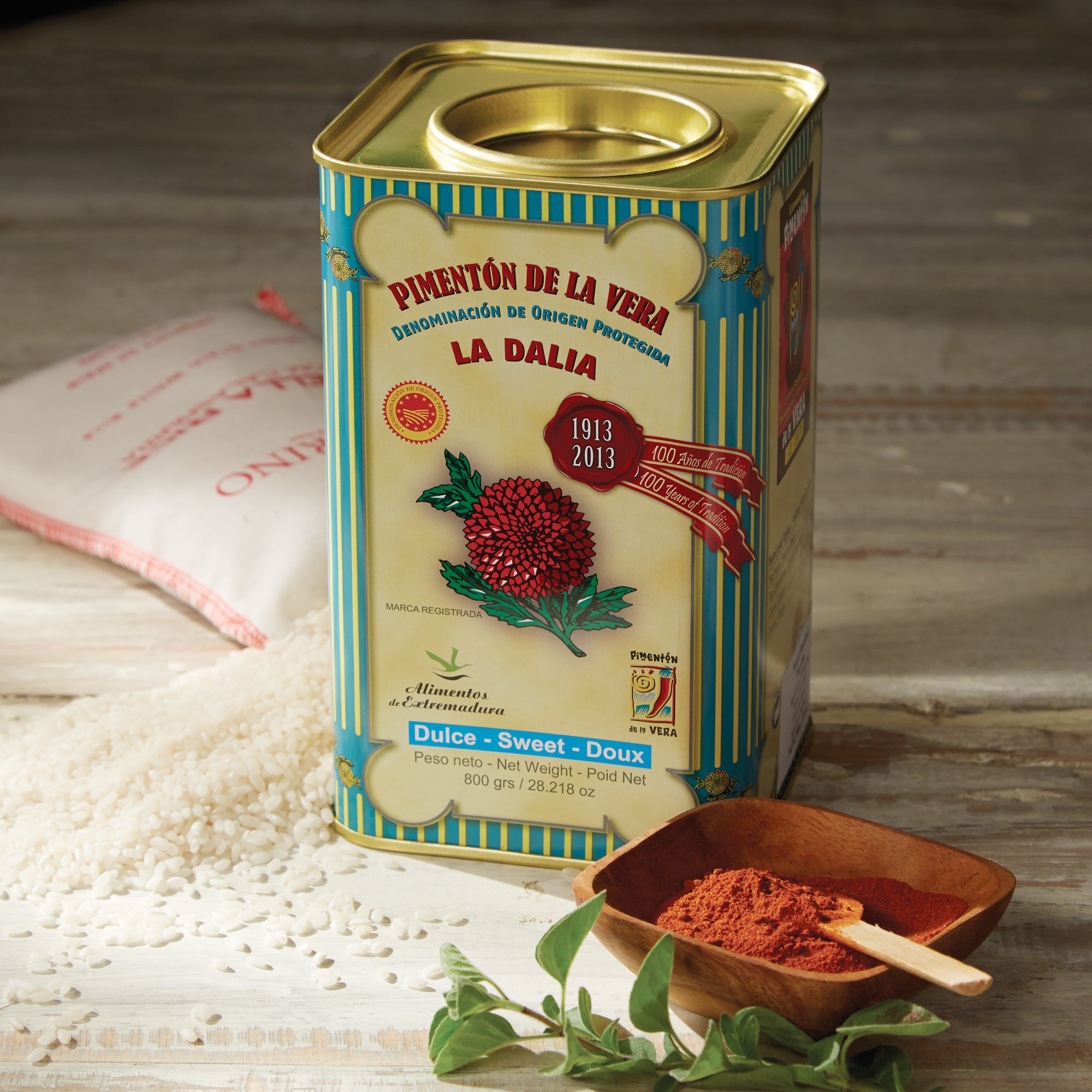 Sweet (Mild) Smoked Paprika by La Dalia (Extra Large Tin)