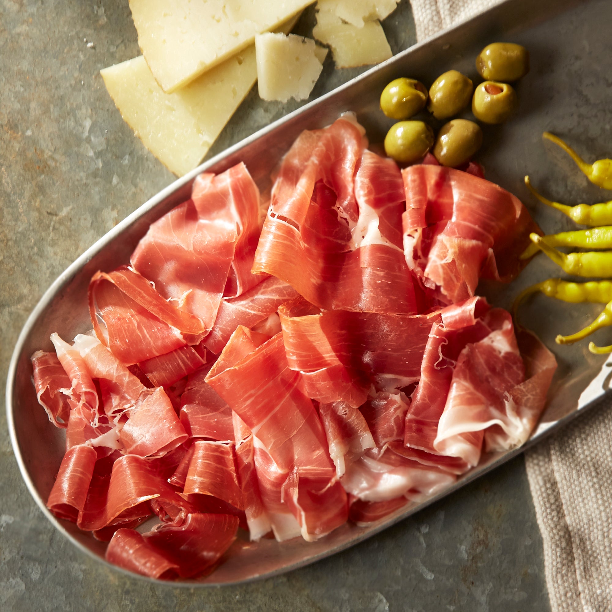 Serrano Ham vs Prosciutto