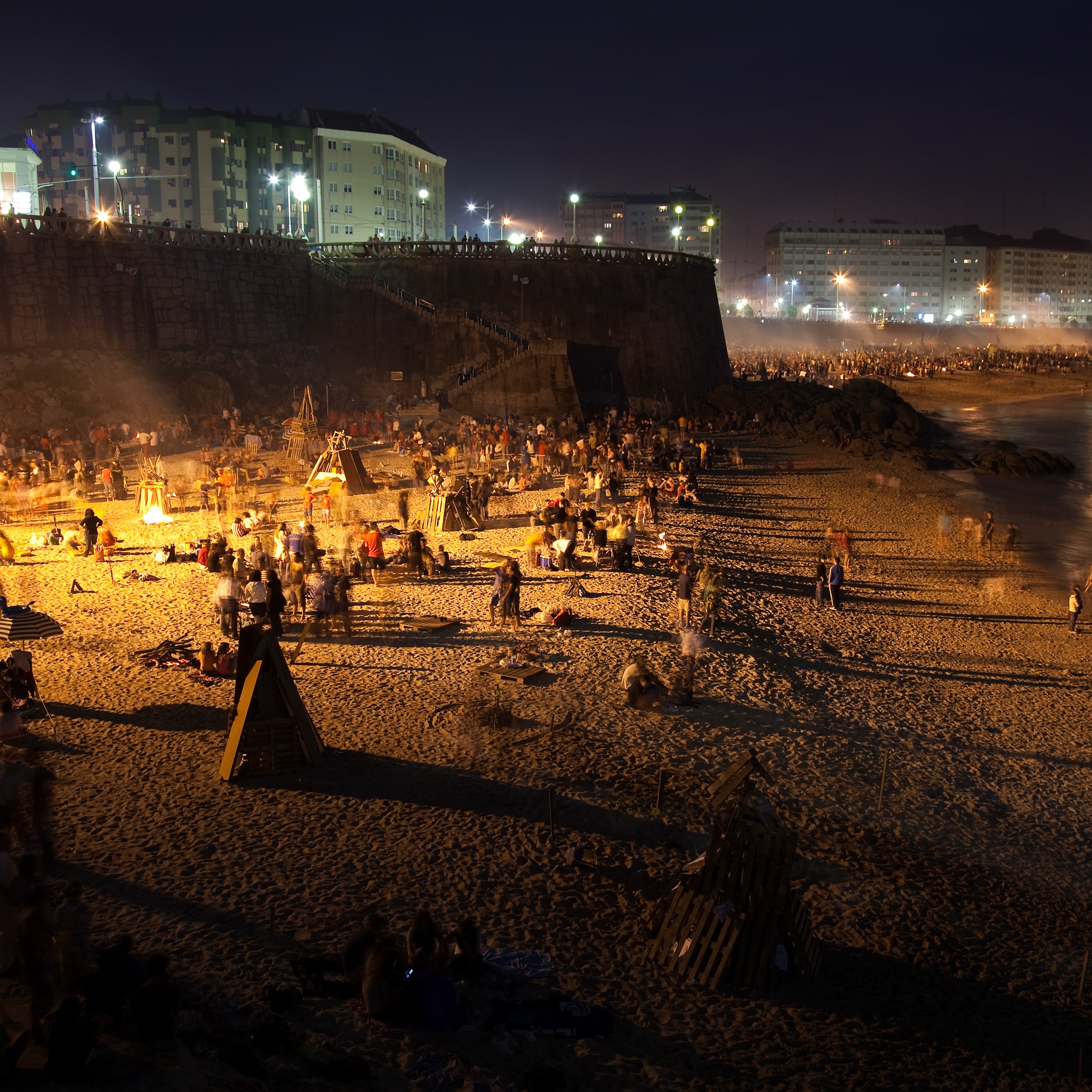 Beaches Ablaze: Bonfires of San Juan