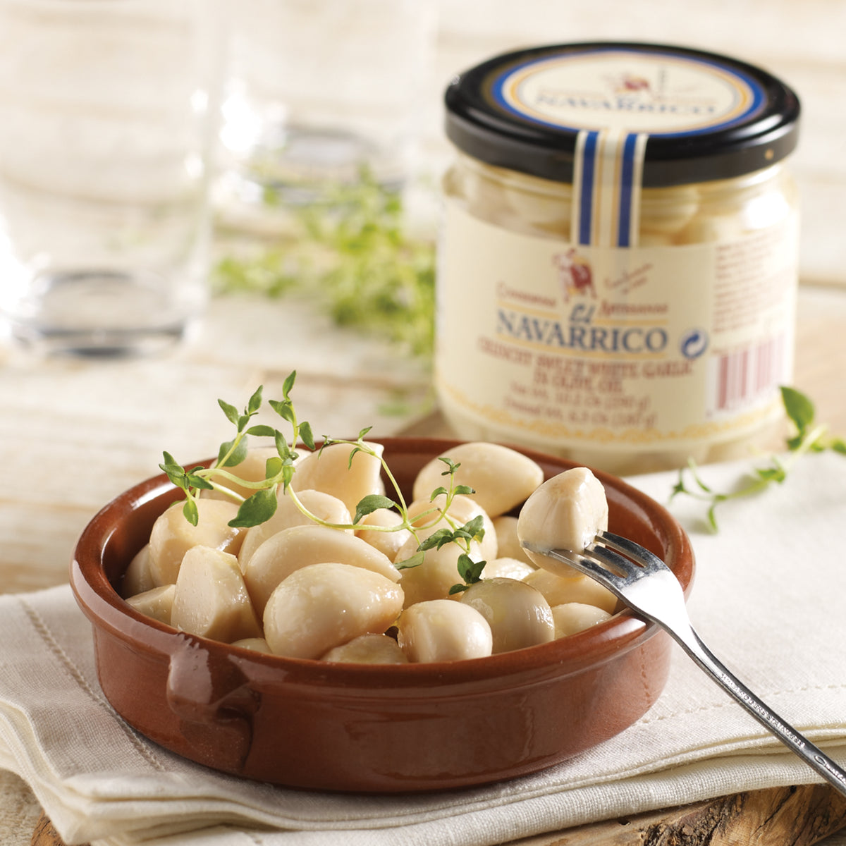 Crunchy Sweet White Garlic