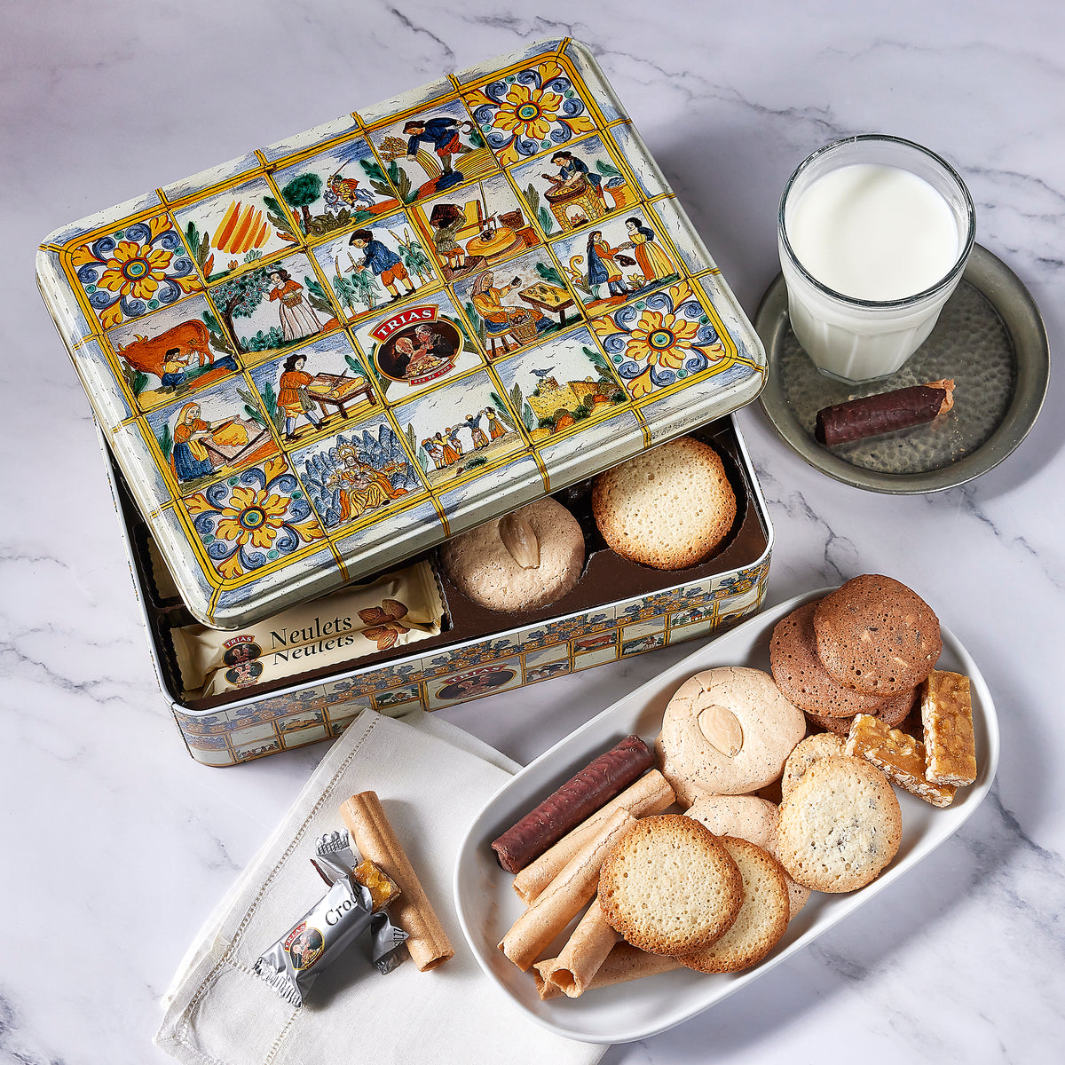 'Mosaic' Gift Tin of Spanish Cookies by Trias