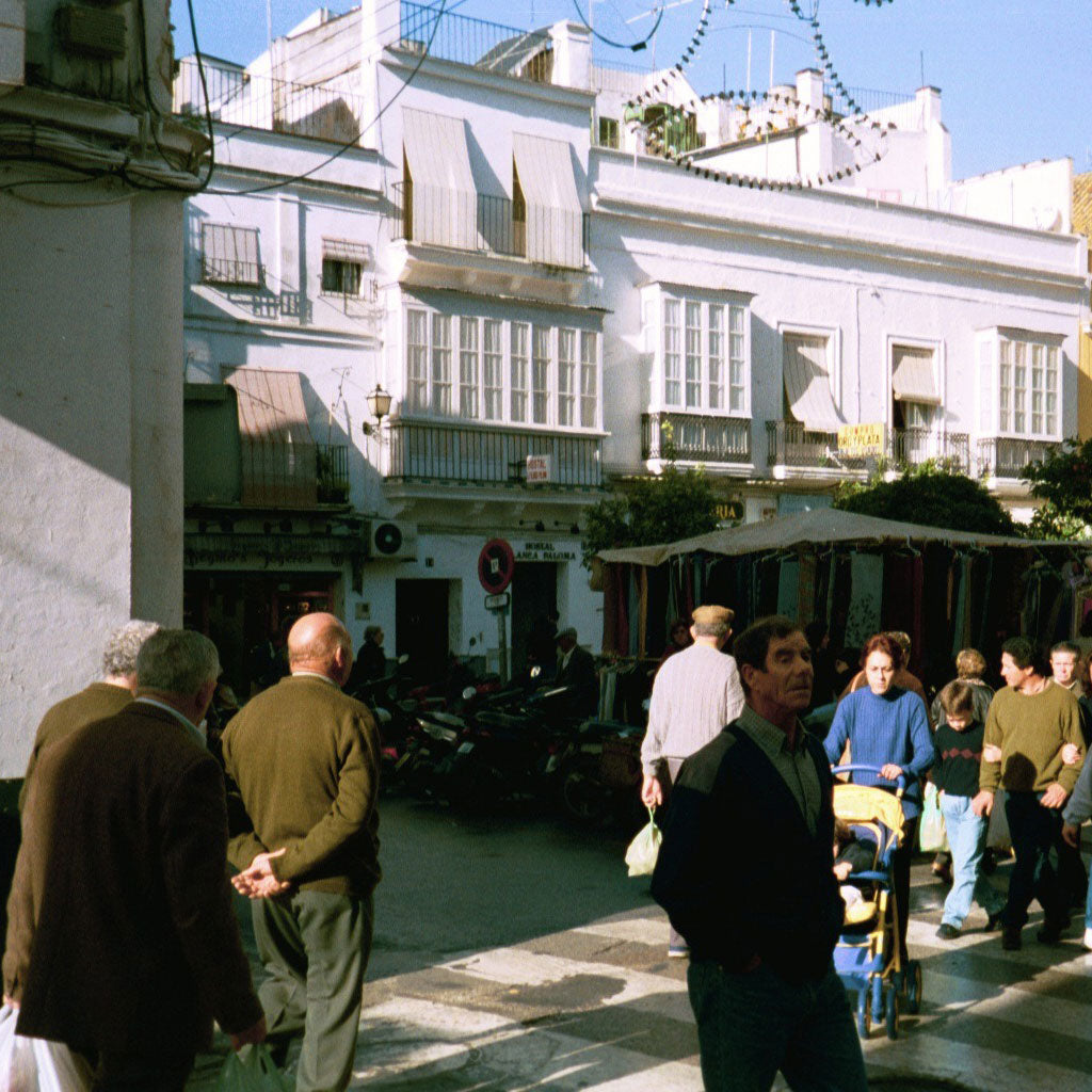 El Paseo – Spain’s Cherished Walking Culture