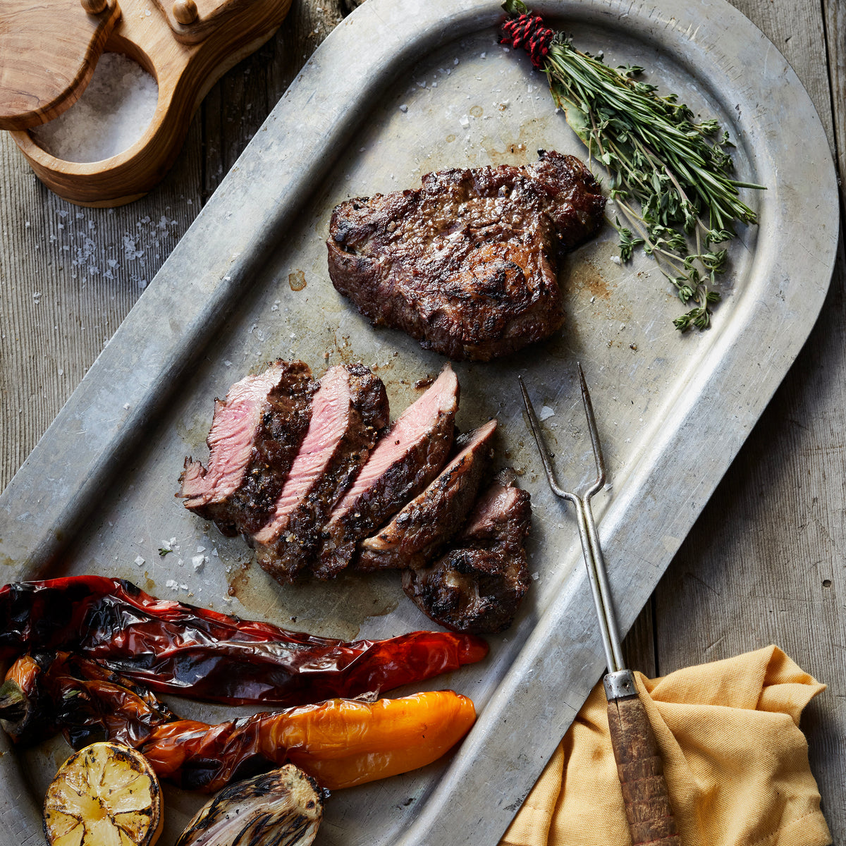 Acorn-Fed Ibérico Pork Skirt Steak (Abanico) by COVAP - Pasture Raised Pork