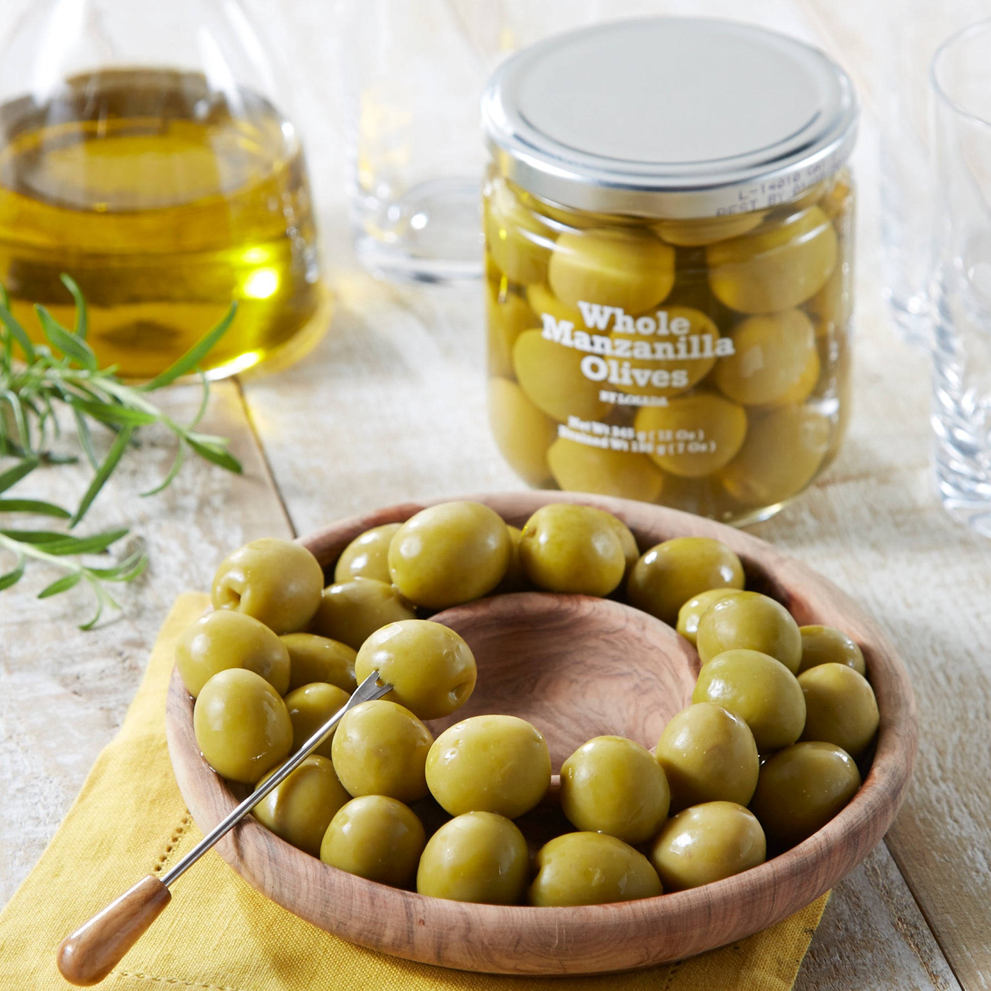 Manzanilla Olives with Pits by Losada