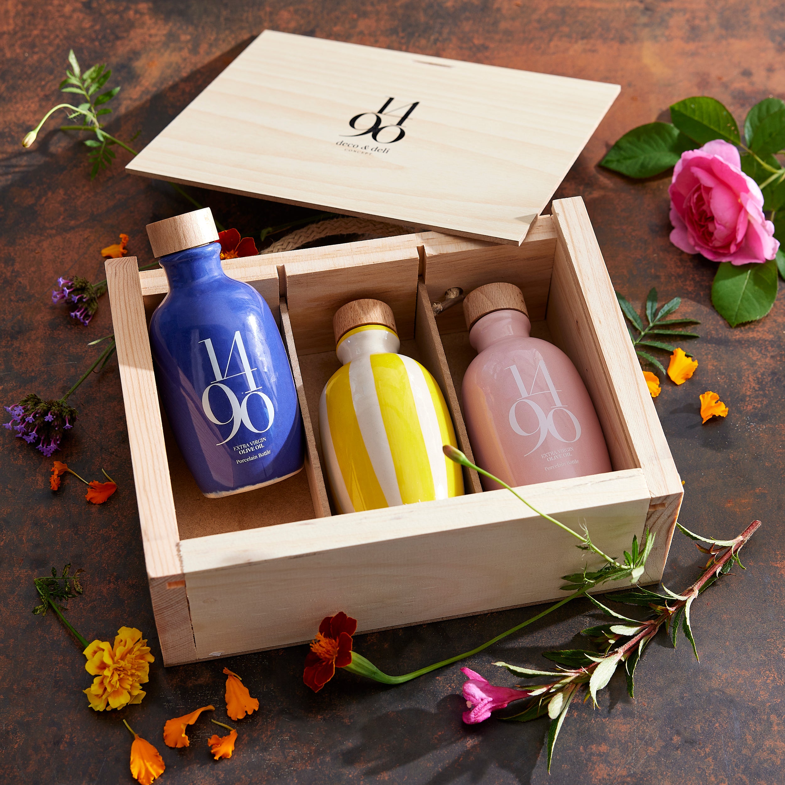 Gift Box of Jewel Bottles of Extra Virgin Olive Oil by 1490